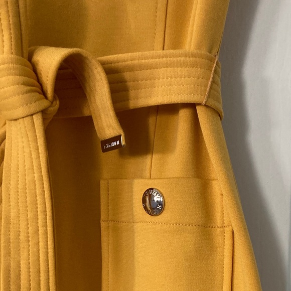 Tommy Hilfiger Mustard Dress 👗 - Picture 8 of 8
